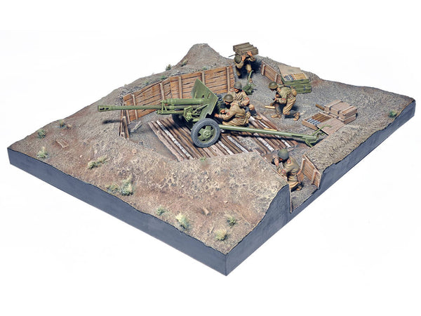 1/35 scale model Miniart ZIS-3 Gun Emplacement kit 36058