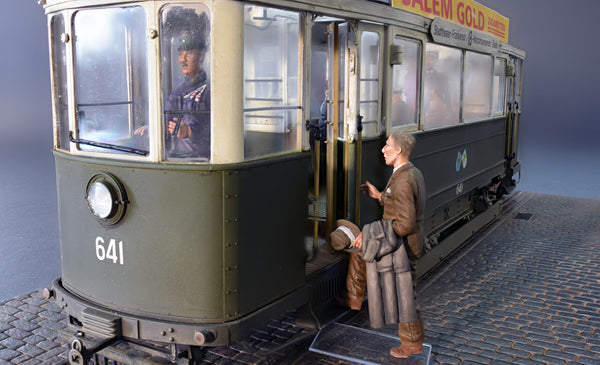 1/35 scale diorama Miniart European Tram Car with Crew and Passengers