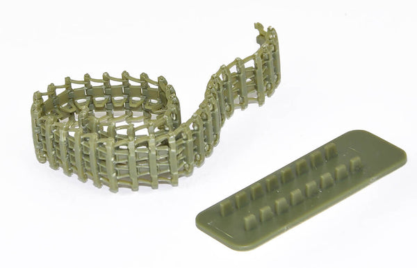 1/35 scale model Miniart Pz.Kpfw III IV Early Type Workable Track Links