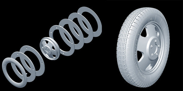 1/35 scale model Miniart Soviet Artillery Crew on Maneuvere