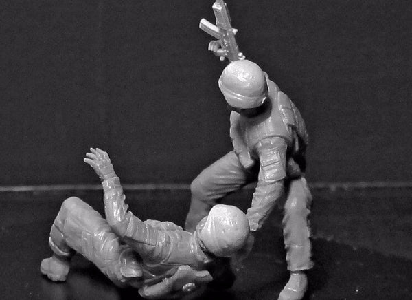 1/35 scale model MasterBox Man Down! US Modern Army, Middle East, Present day