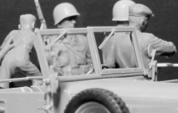 1/35 scale model MasterBox Hitching a Ride, US Paratrooper and Civilians