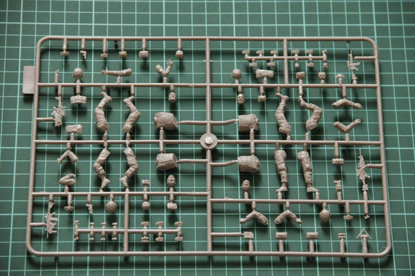 1/35 scale model MasterBox Man Down! US Modern Army, Middle East, Present day