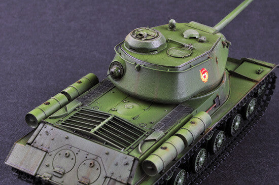 1/35 scale model Trumpeter Soviet JS-1 (Heavy Tank)