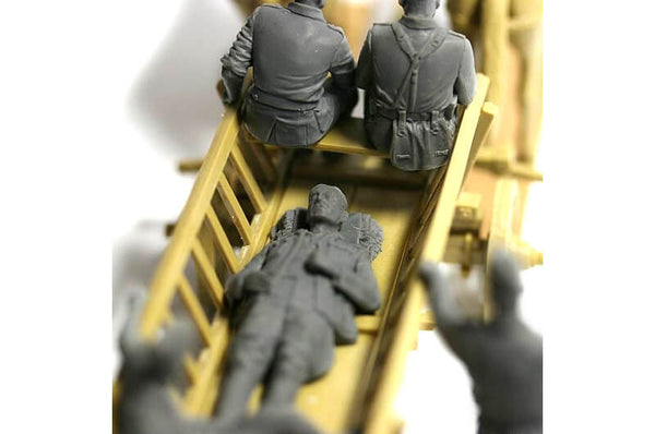 1/35 scale Master Box Road to the Rear