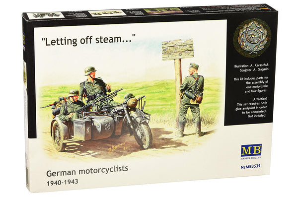 1/35 scale model MasterBox German Motorcyclists 1940-1943 "Letting off steam..."