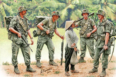 1/35 scale model MasterBox Patrolling, Vietnam War Series