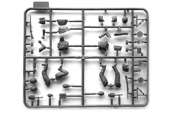 1/35 scale model MasterBox German Signals Personnel, Stalingrad, Summer 1942