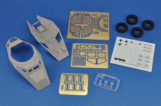 1/35 scale model HobbyBoss Sd.Kfz.222 Leichter Panzerspahwagen 2cm