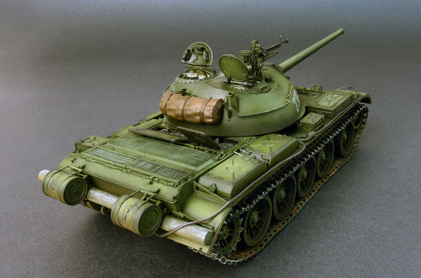 1/35 scale model Miniart T-54-3 Mod. 1951 with Interior