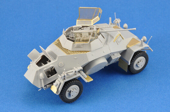 1/35 scale model HobbyBoss Sd.Kfz.222 Leichter Panzerspahwagen 2cm