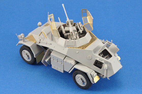 1/35 scale model HobbyBoss Sd.Kfz.222 Leichter Panzerspahwagen 2cm
