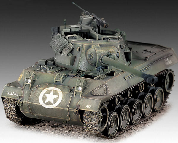 1/35 scale model Academy M18 Hellcat (ACA01375)