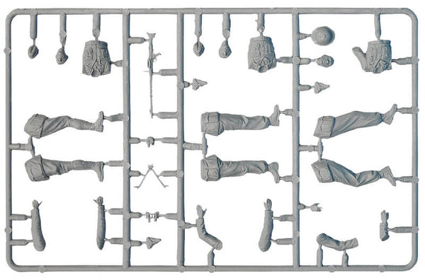 1/35 scale model Miniart Leichter Pz.Kpfw. 202(e) with Crew Dingo Mk.I Afrika Korps