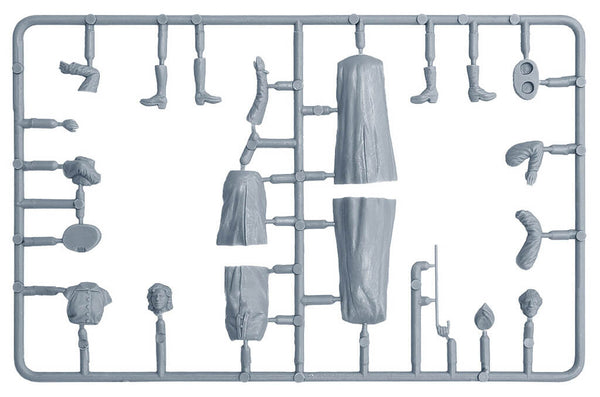 1/35 scale model Miniart German Civilians