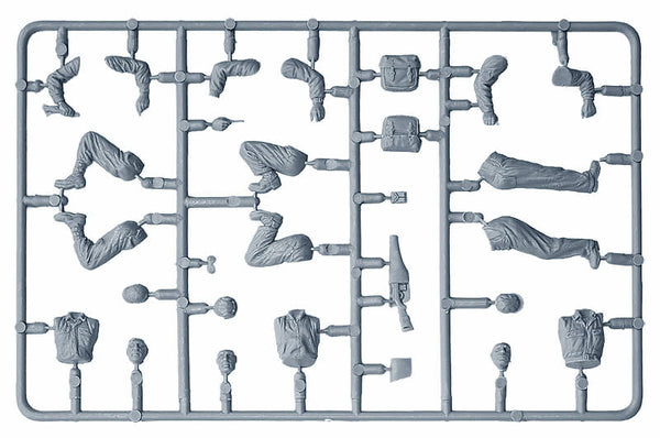 1/35 scale model Miniart US Motorcycle Repair Crew 35101