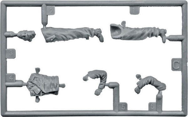 1/35 scale model Miniart German Tank Crew At Rest Plastic Figure Kit 35198