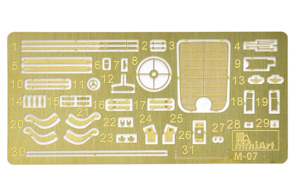 1/35 scale model Miniart Personenwagen Typ 170V Saloon Special Edition