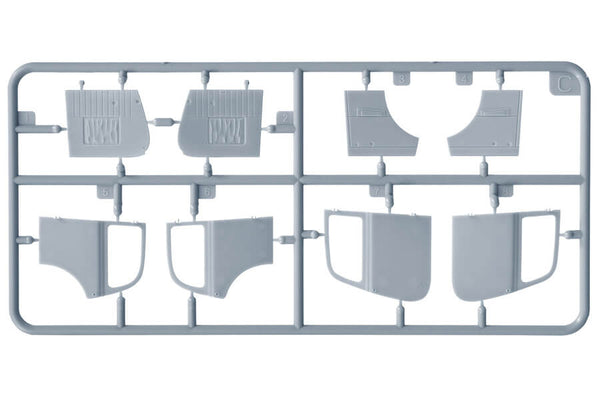 1/35 scale model Miniart Personenwagen Typ 170V Saloon Special Edition