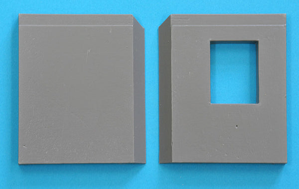 1/35 scale Miniart Village House with Base Plastic model kit 36031