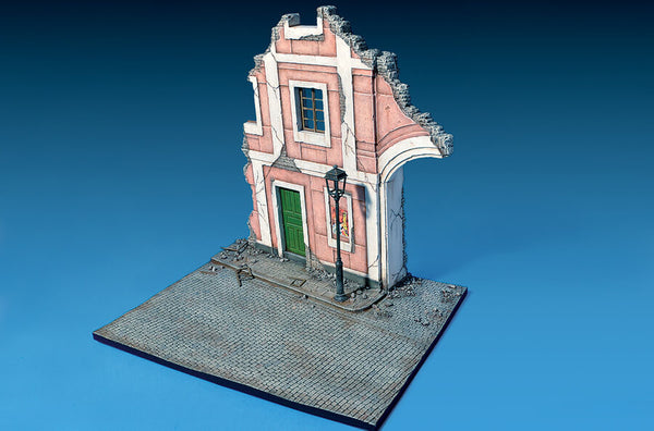 1/35 scale model Miniart Ruined Building with Base