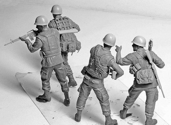1/35 scale model MasterBox Jungle Patrol Vietnam War
