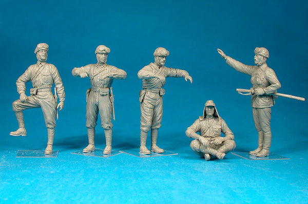 1/35 scale model Miniart Japanese Tank Crew
