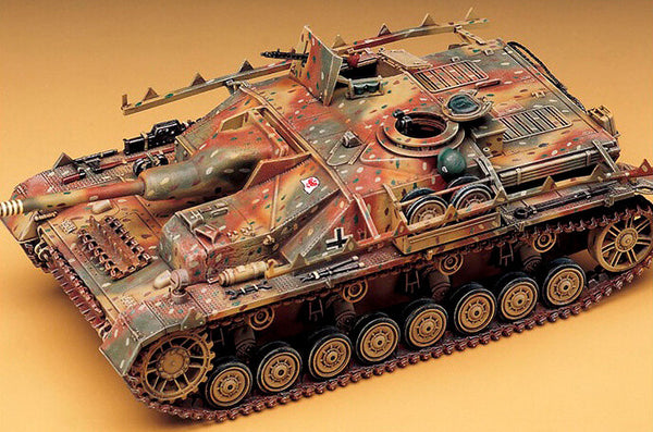 1/35 scale model Academy Sturmgeschütz IV assault tank (Replaces ACA13235)
