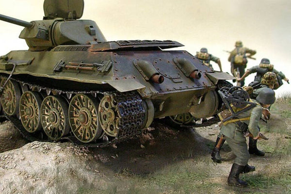 1/35 scale model MasterBox German Signals Personnel, Stalingrad, Summer 1942