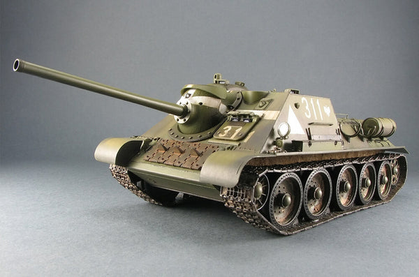 1/35 scale model Miniart SU-85 Mod. 1944 (Early Prod) with Interior