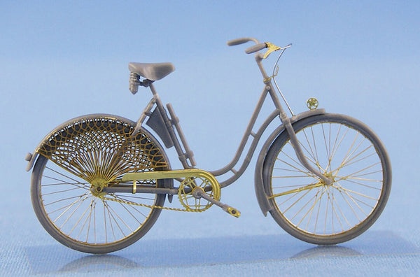 1/35 scale model MasterBox Frau Müller, Woman & Women's Bicycle, Europe WWII Era