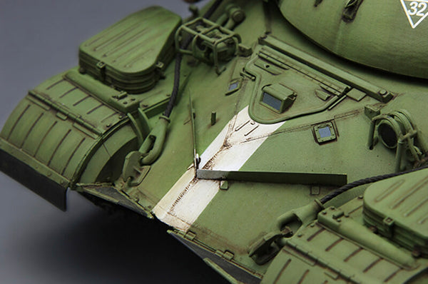  1/35 scale model Meng Soviet T-10M Heavy Tank