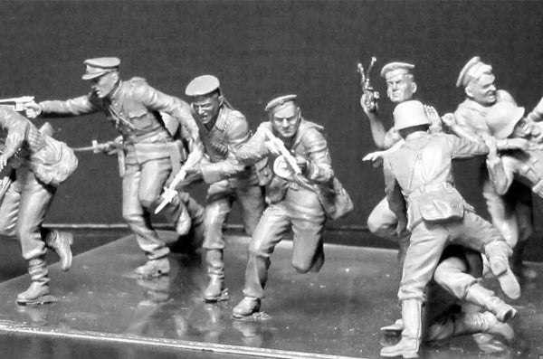 1/35 scale model MasterBox Soviet Marines, Attack, 1941-1942 (Eastern Front Battle Series)