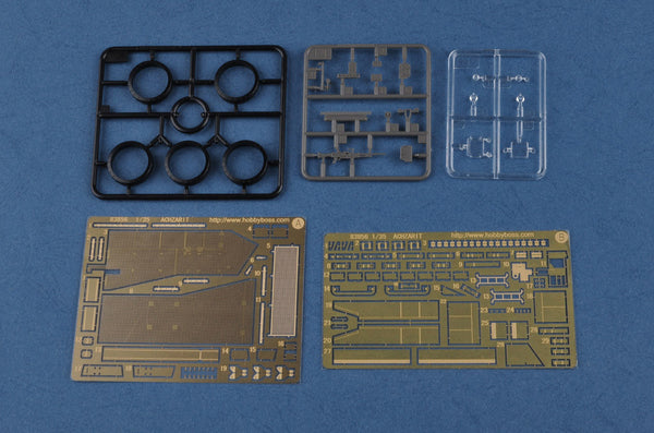 1/35 scale model HobbyBoss IDF Achzarit APC Early
