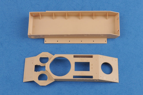 1/35 scale model HobbyBoss Soviet T-28 Medium Tank Early Plastic kit 83851