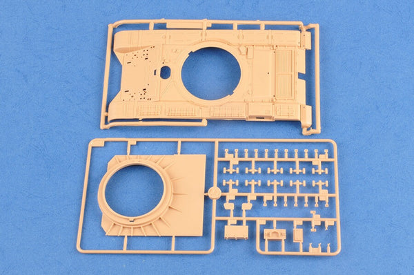 1/35 scale model HobbyBoss French GCT 155mm AU-F1 SPH