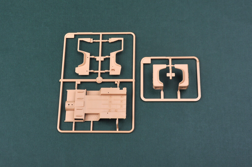 HobbyBoss 1:35 RSOV w/MG (Ranger Special Operations Vehicle) - Panzer ...