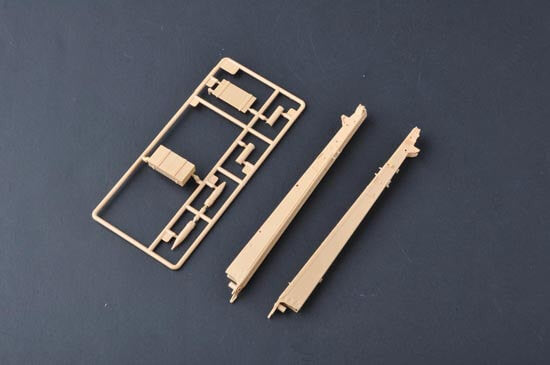 1/35 scale model Trumpeter 152 mm Soviet Howitzer D-20 Plastic kit 02333