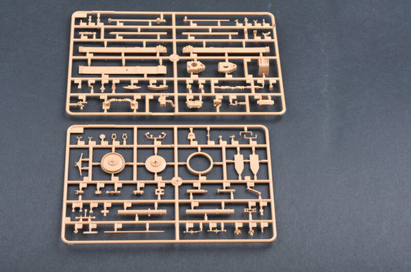 1/35 scale model Trumpeter Soviet ML-20 152 mm Howitzer Mod 1937 Plastic kit 02323