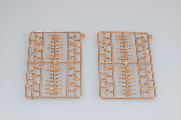 1/35 scale model Trumpeter Sd. Kfz. 7/1 Half-track with 20 mm Flakvierling 38 Early version Plastic kit 01523