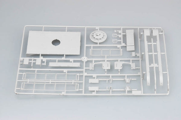 1/35 scale model Trumpeter Sd. Kfz. 7/1 Half-track with 20 mm Flakvierling 38 Early version Plastic kit 01523