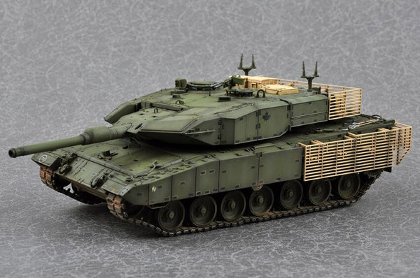 1/35 scale model HobbyBoss Leopard 2A4M CAN