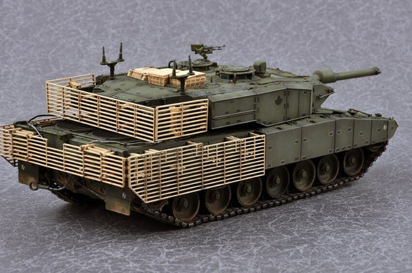 1/35 scale model HobbyBoss Leopard 2A4M CAN