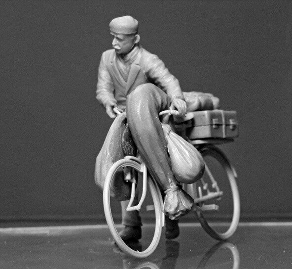 1/35 scale model MasterBox European Civilian on Bike, 1944-45, 'The Price of War'