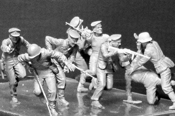1/35 scale model MasterBox Soviet Marines, Attack, 1941-1942 (Eastern Front Battle Series)