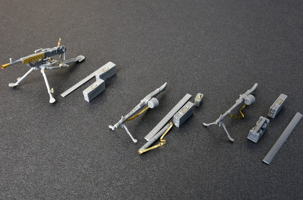 1/35 scale model Miniart German Machine Gun Set