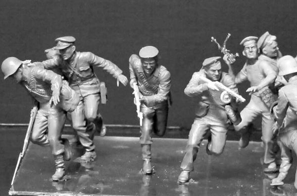 1/35 scale model MasterBox Soviet Marines, Attack, 1941-1942 (Eastern Front Battle Series)