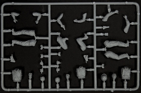 1/35 scale model Miniart Close Combat US Tank Crew