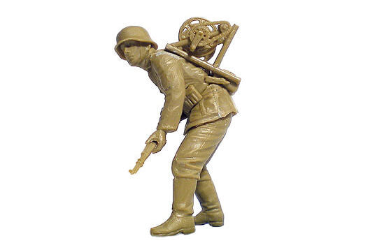 1/35 scale model MasterBox German Signals Personnel, Stalingrad, Summer 1942