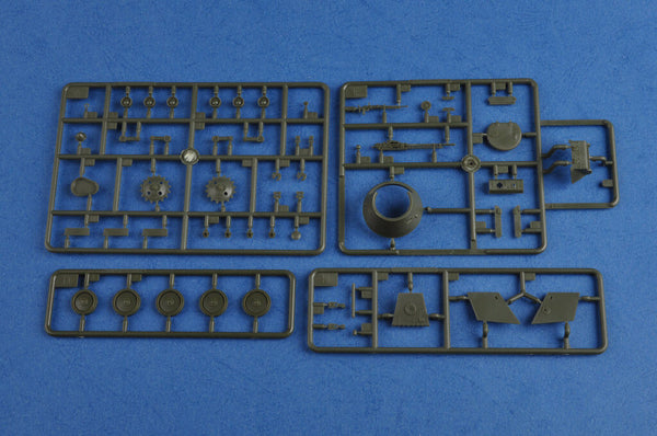 1/35 scale model HobbyBoss Russian T-40 Light Tank